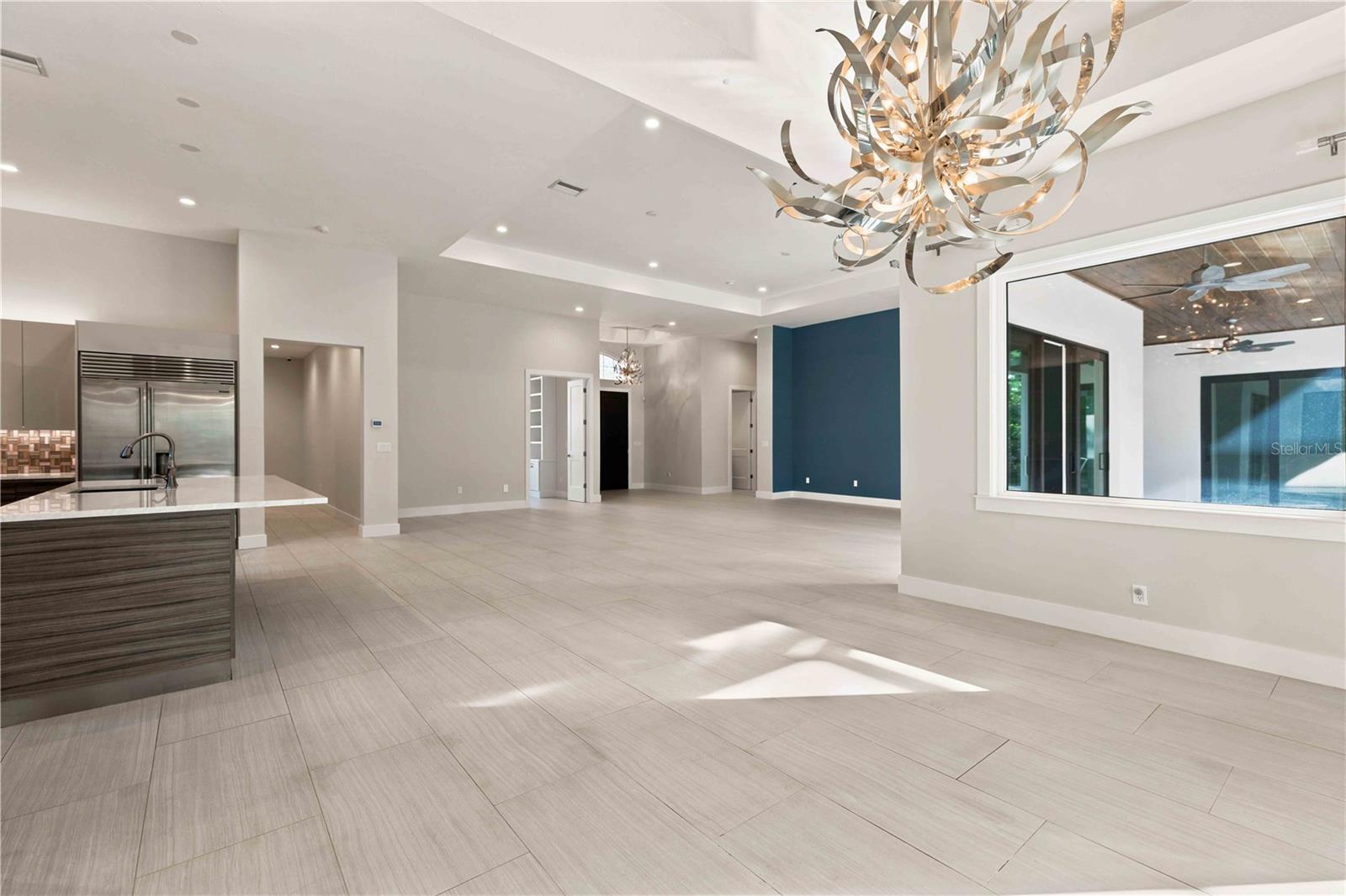 21724 DEER POINTE XING — photo 15