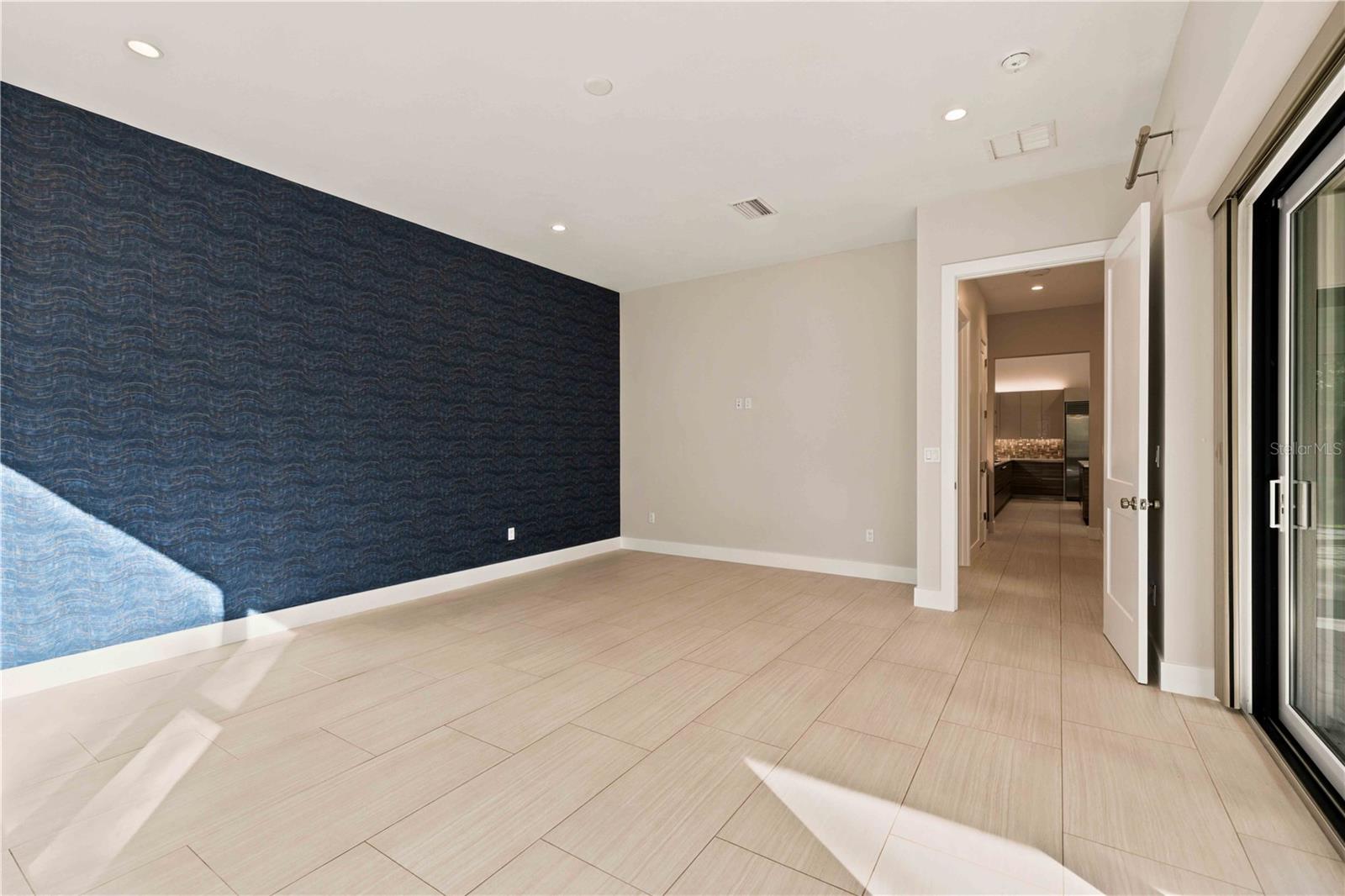 21724 DEER POINTE XING — photo 24
