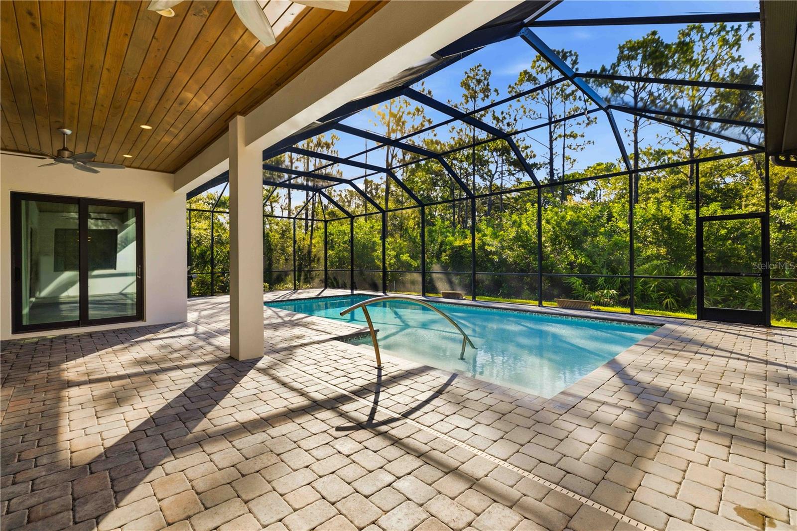 21724 DEER POINTE XING — photo 3