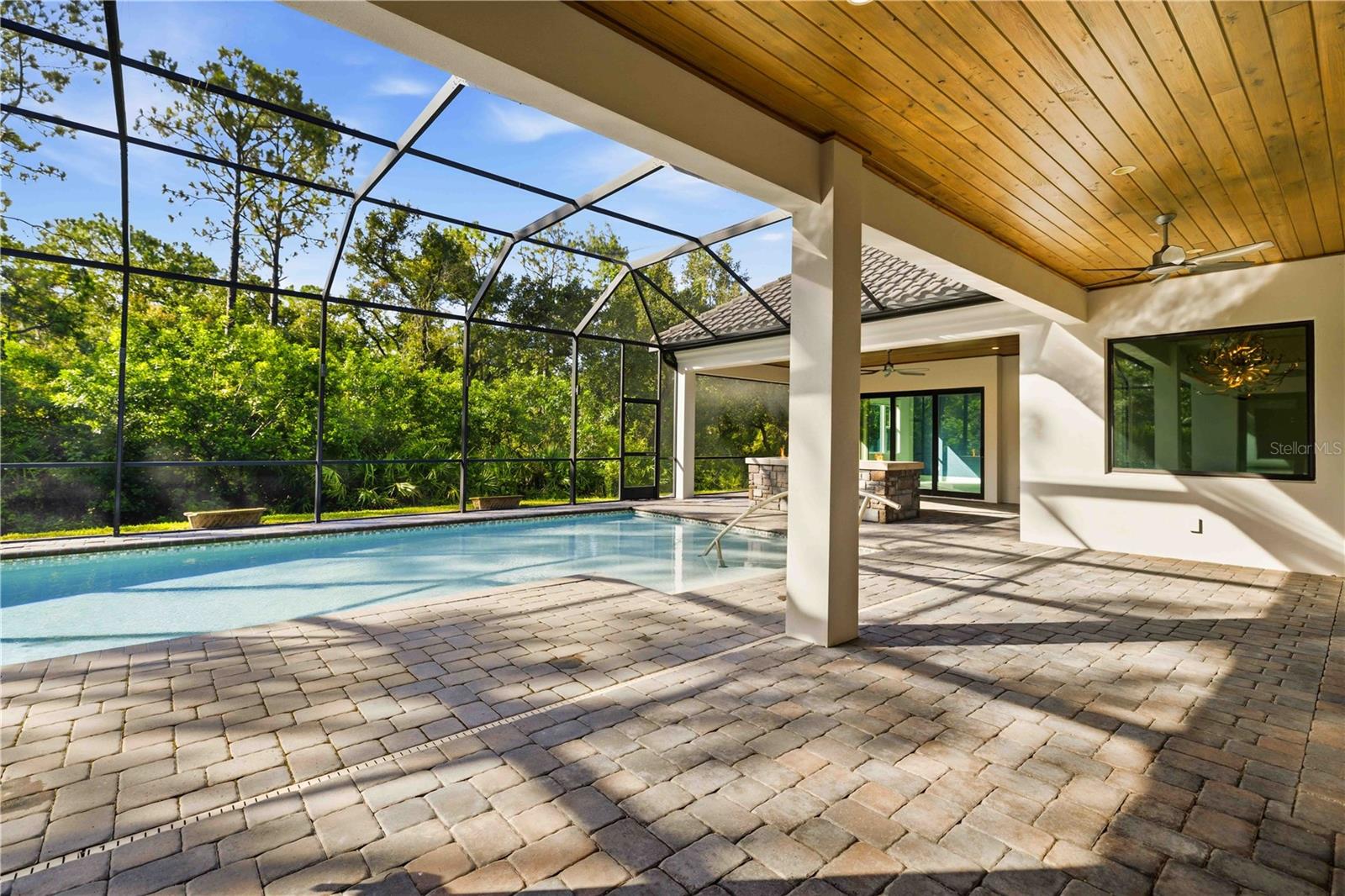 21724 DEER POINTE XING — photo 4