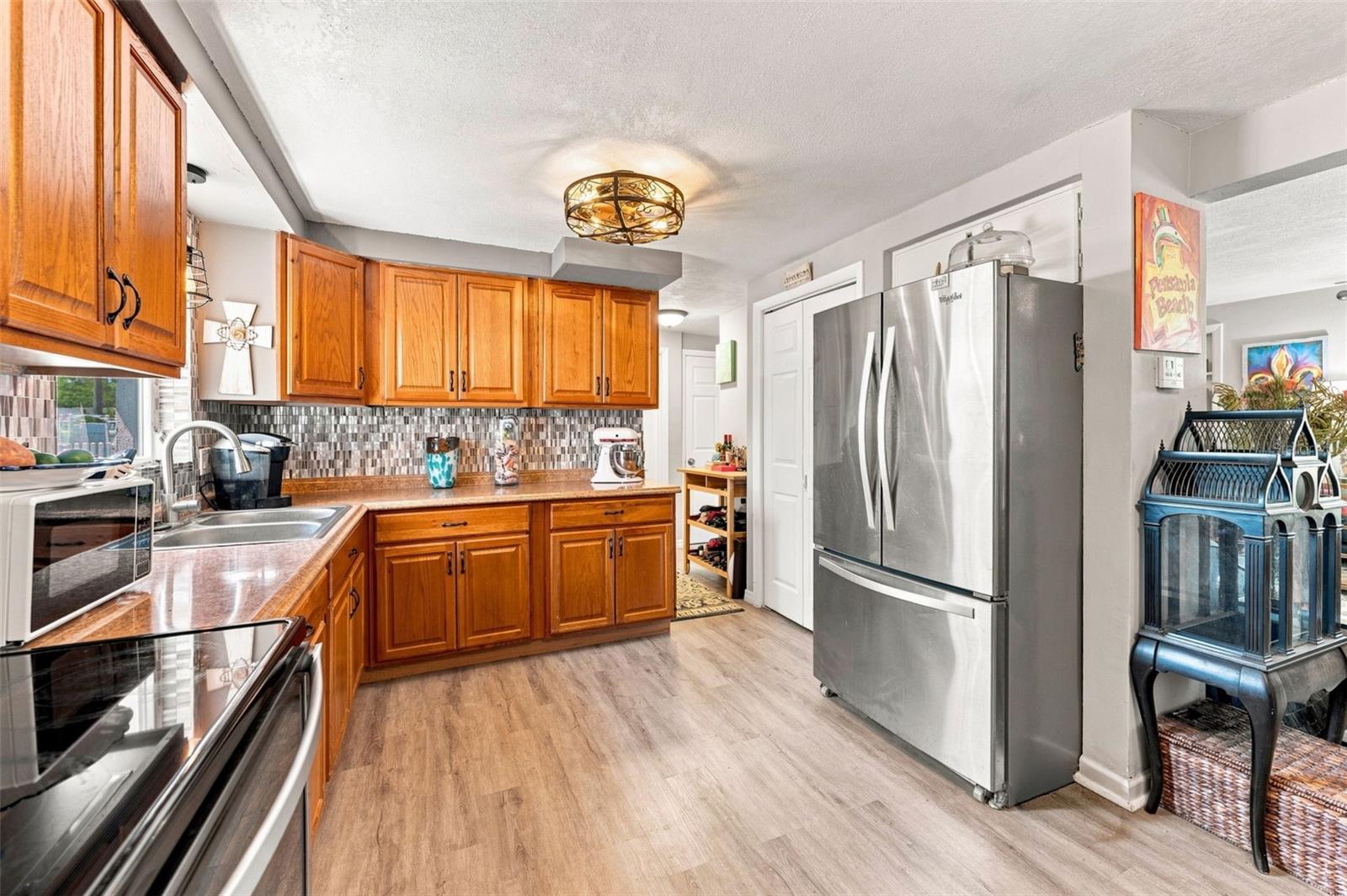 3607 LATIMER ST — photo 5