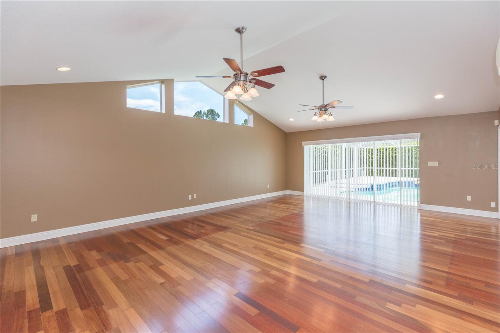 1405 OXFORDSHIRE CT — photo 29