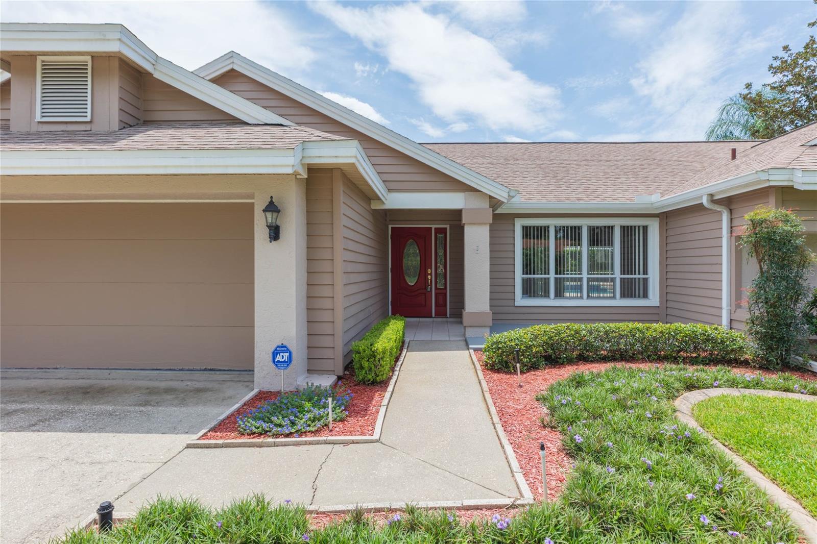 1405 OXFORDSHIRE CT — photo 4