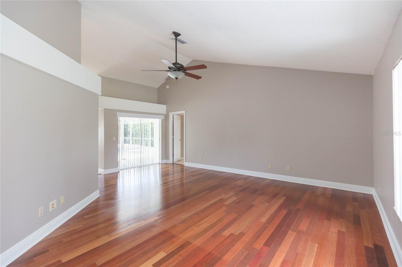 1405 OXFORDSHIRE CT — photo 9