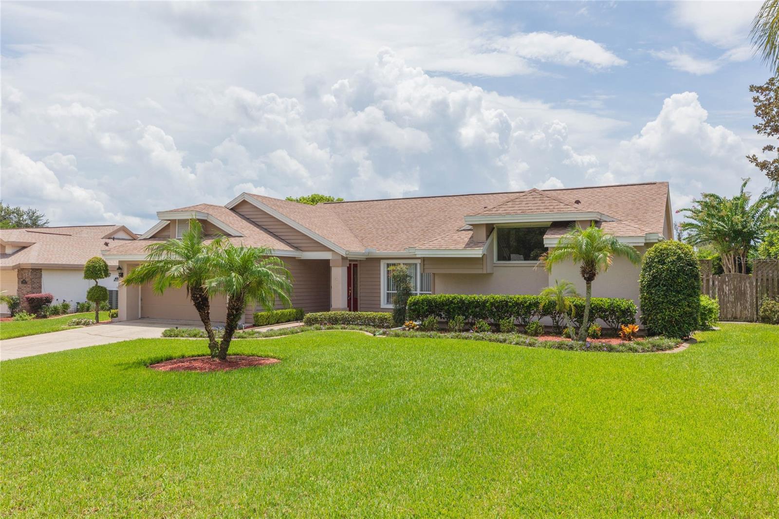 1405 OXFORDSHIRE CT — photo 3