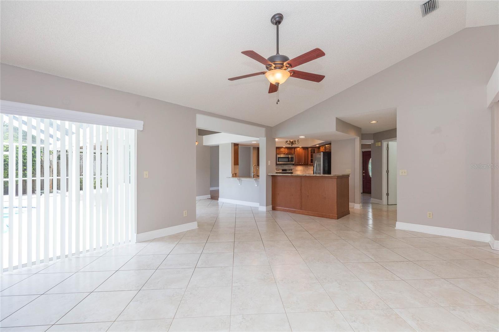 1405 OXFORDSHIRE CT — photo 24