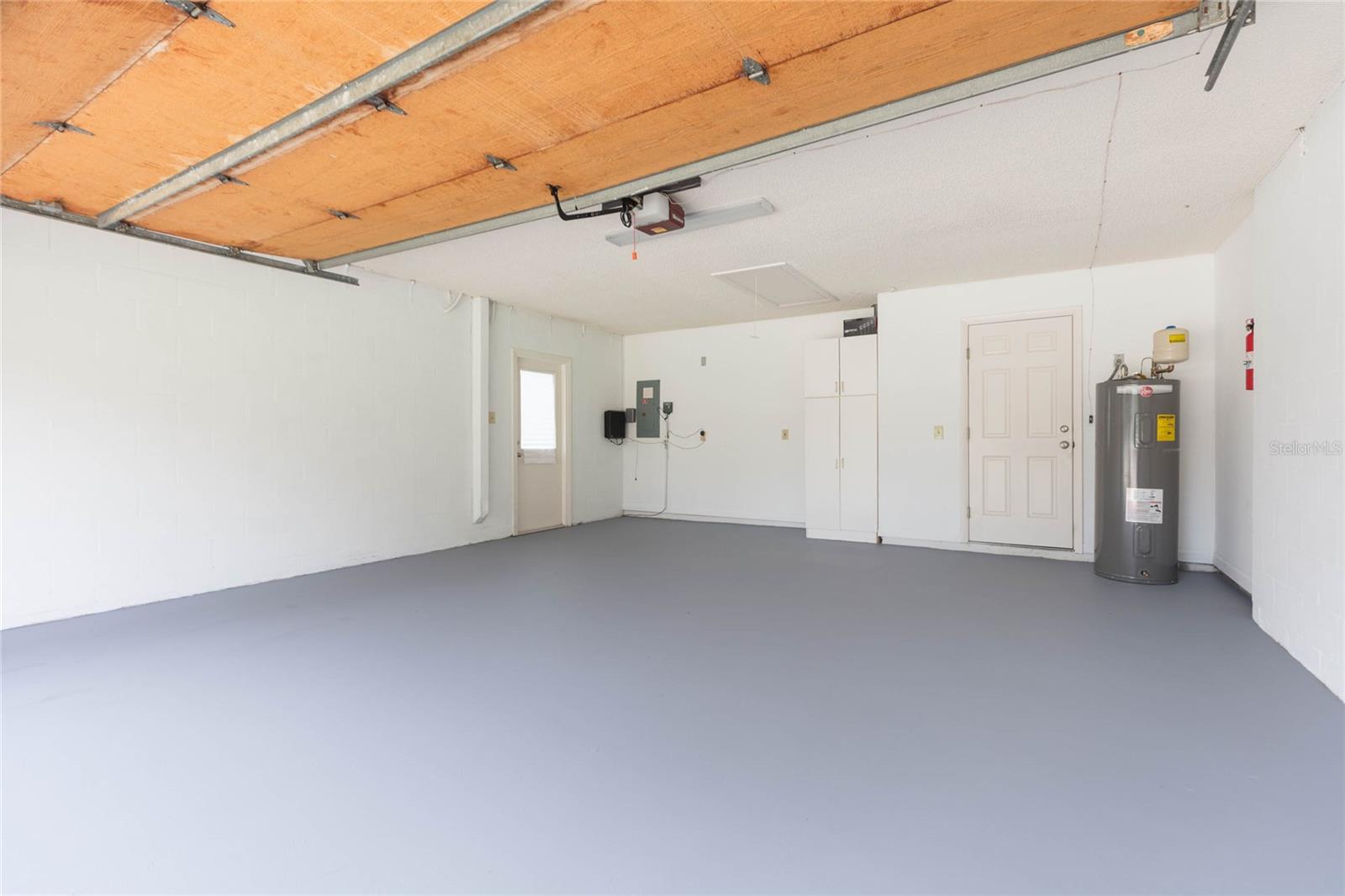 1405 OXFORDSHIRE CT — photo 47