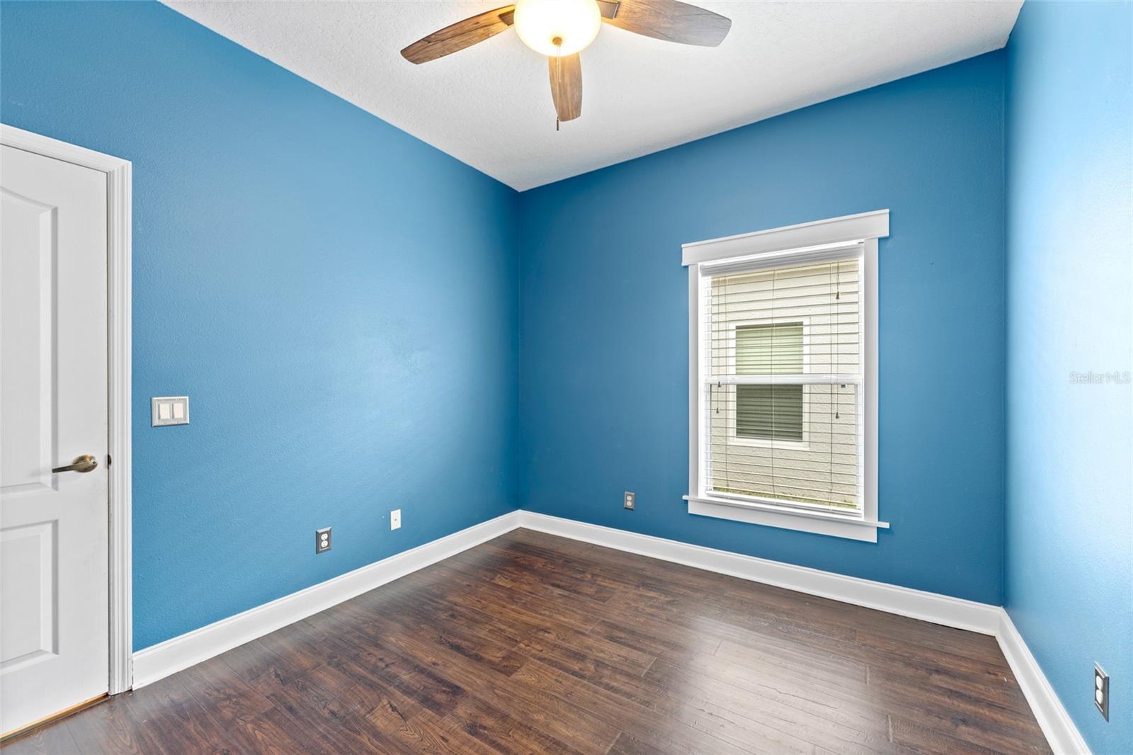 901 PARKER DEN DR — photo 28