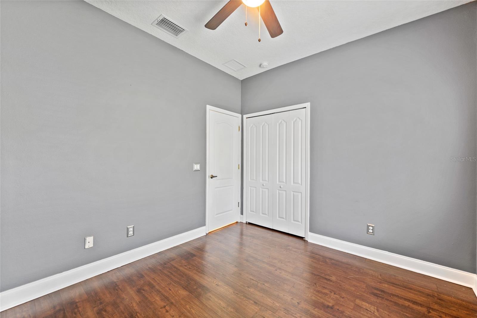 901 PARKER DEN DR — photo 24