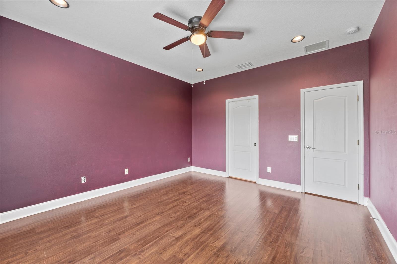 901 PARKER DEN DR — photo 18