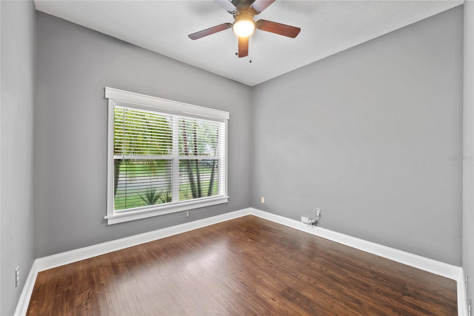 901 PARKER DEN DR — photo 23