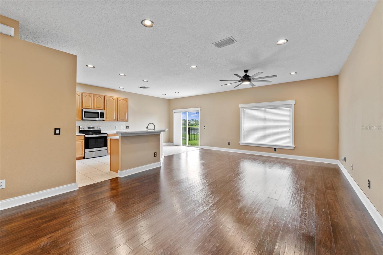 901 PARKER DEN DR — photo 7