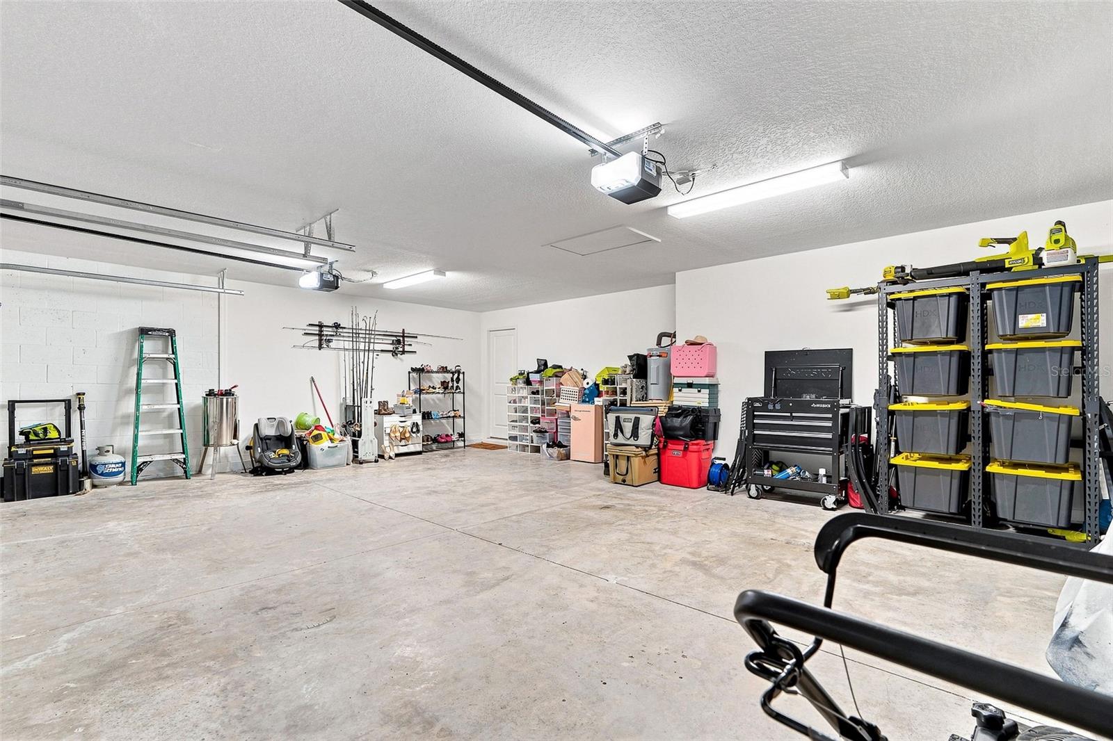 15173 RAINBOW QUARTZ ST — photo 32