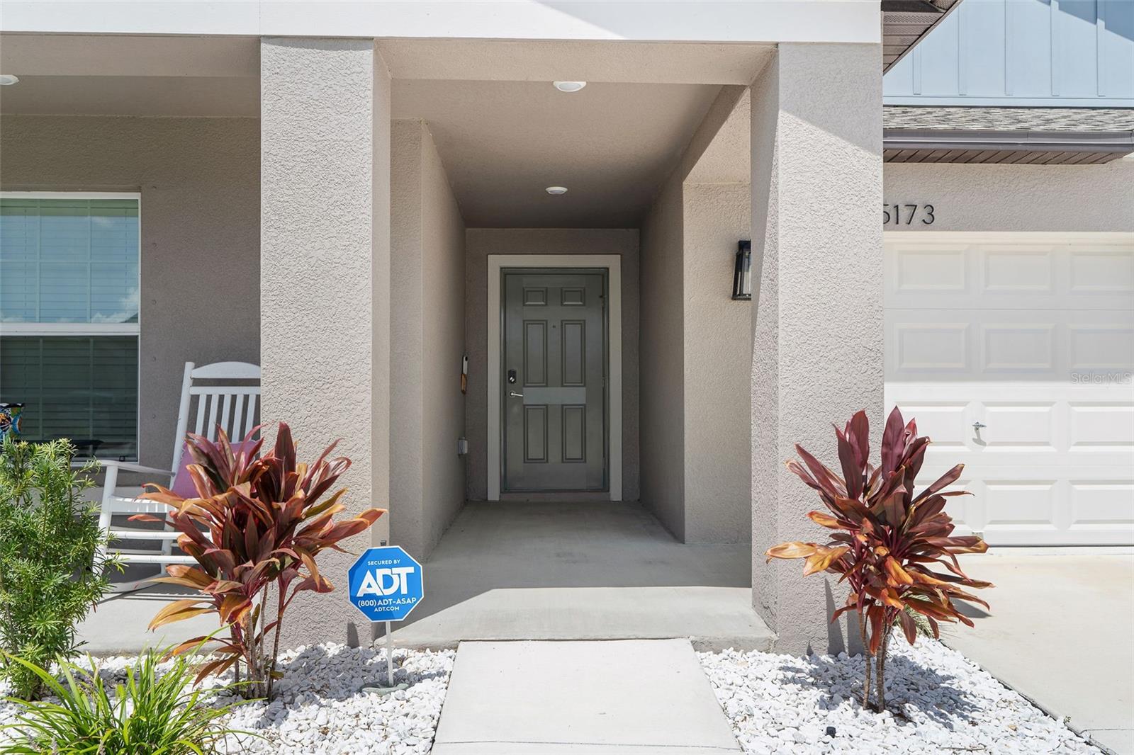 15173 RAINBOW QUARTZ ST — photo 2
