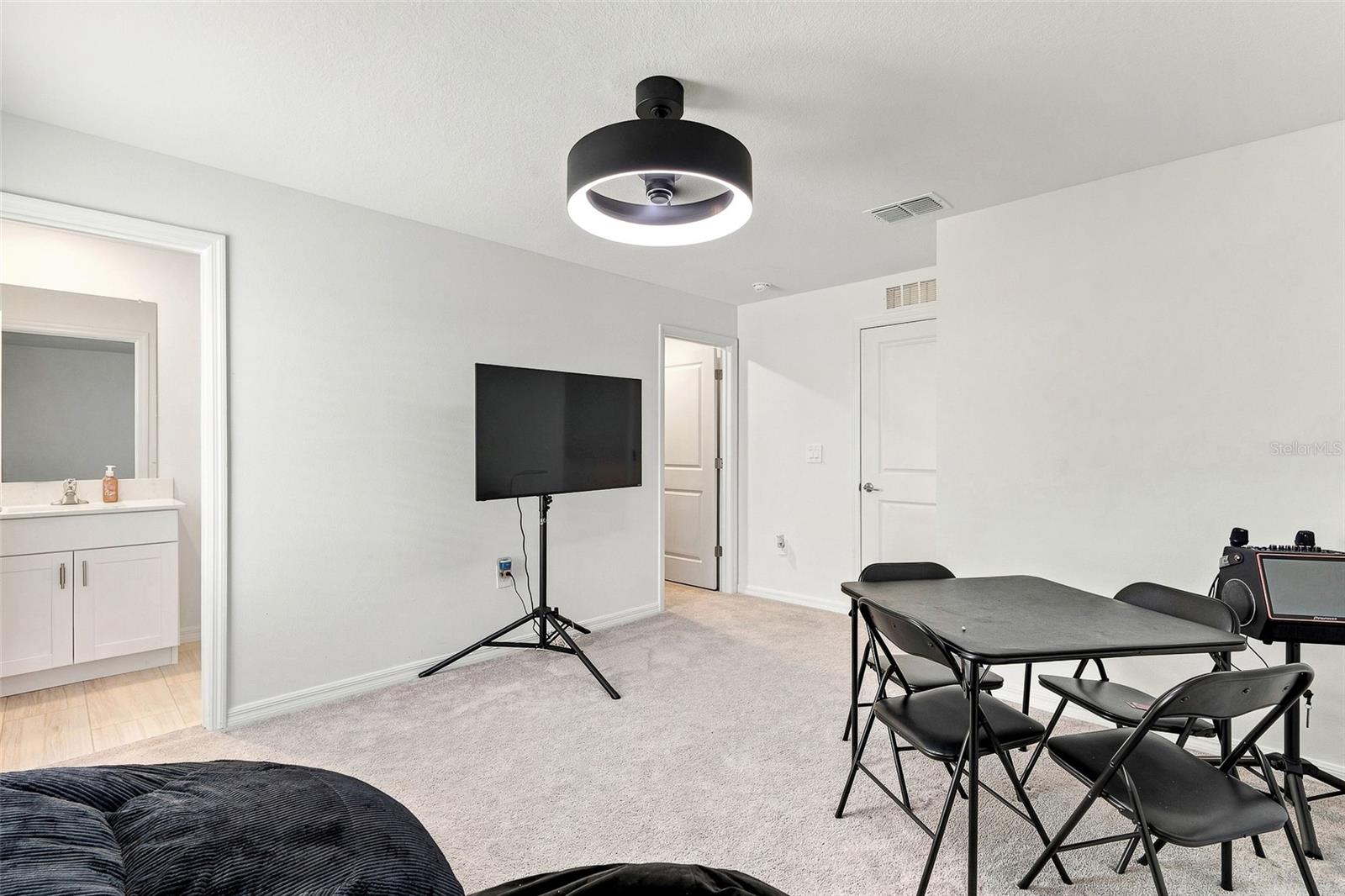 15173 RAINBOW QUARTZ ST — photo 28