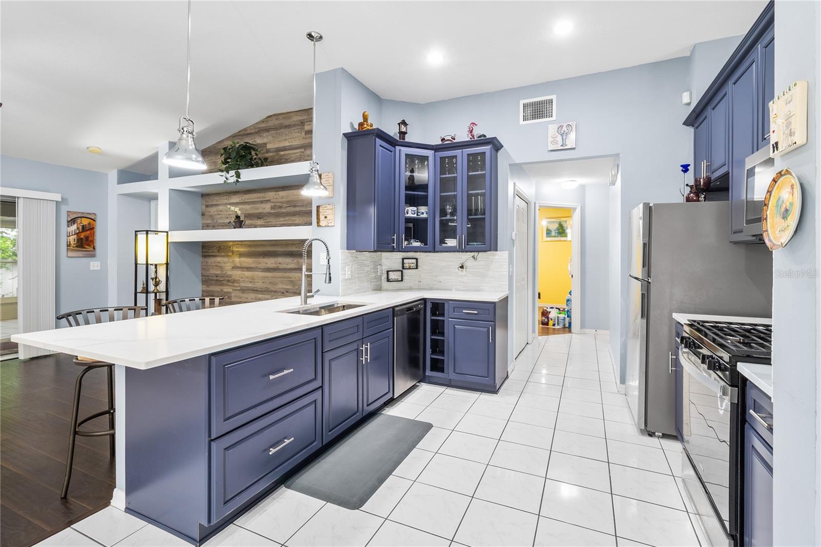 1622 HULETT DR — photo 8