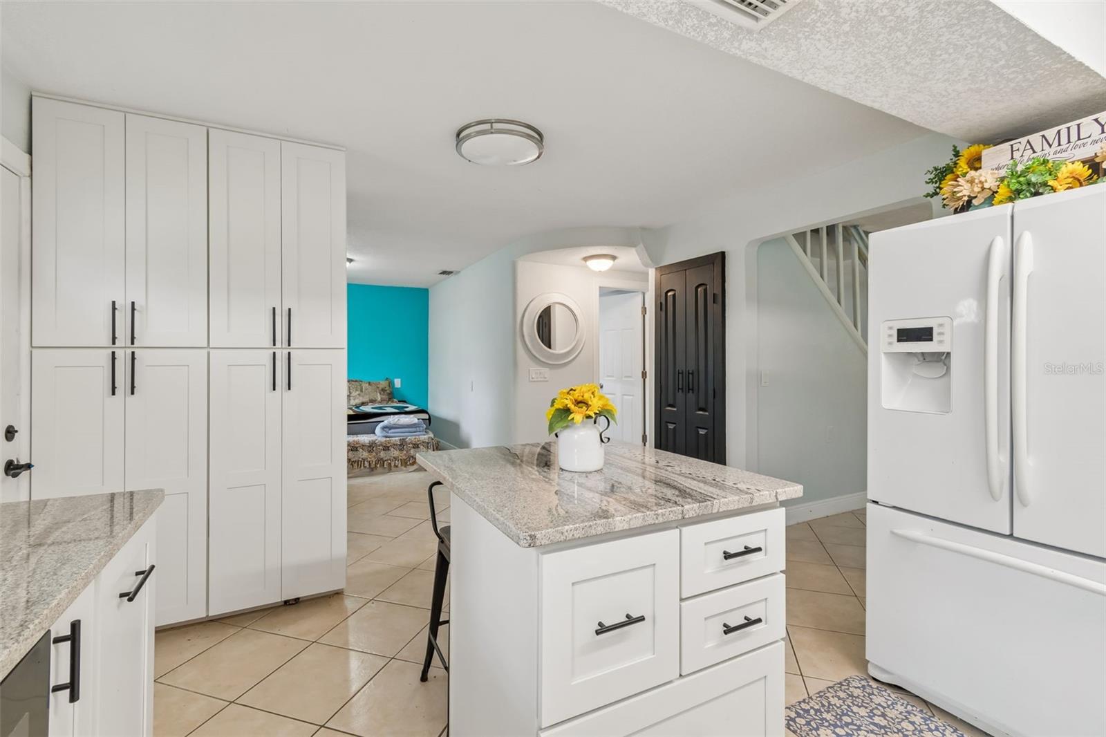 18632 ROSEMARY RD — photo 14