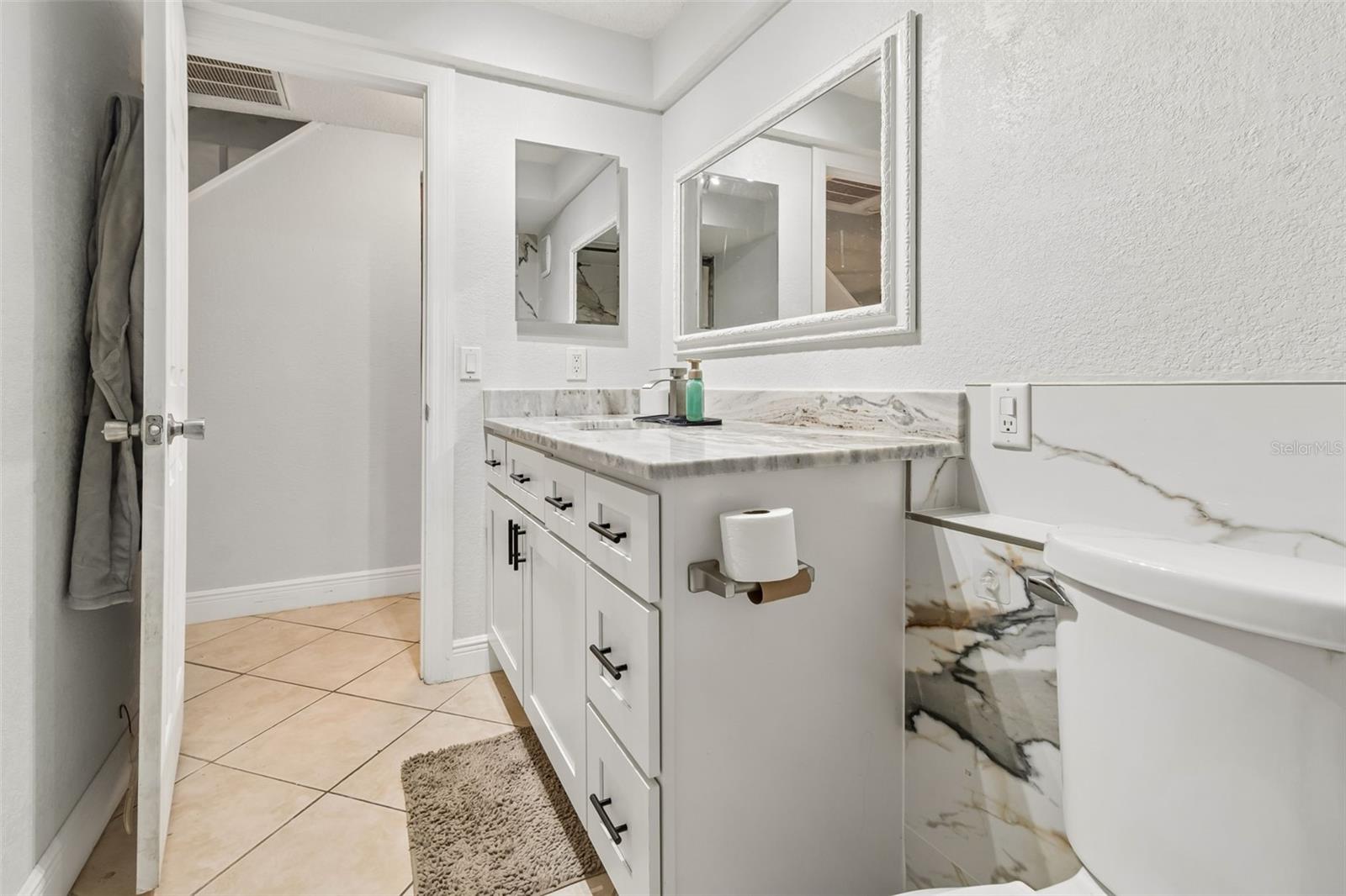 18632 ROSEMARY RD — photo 17