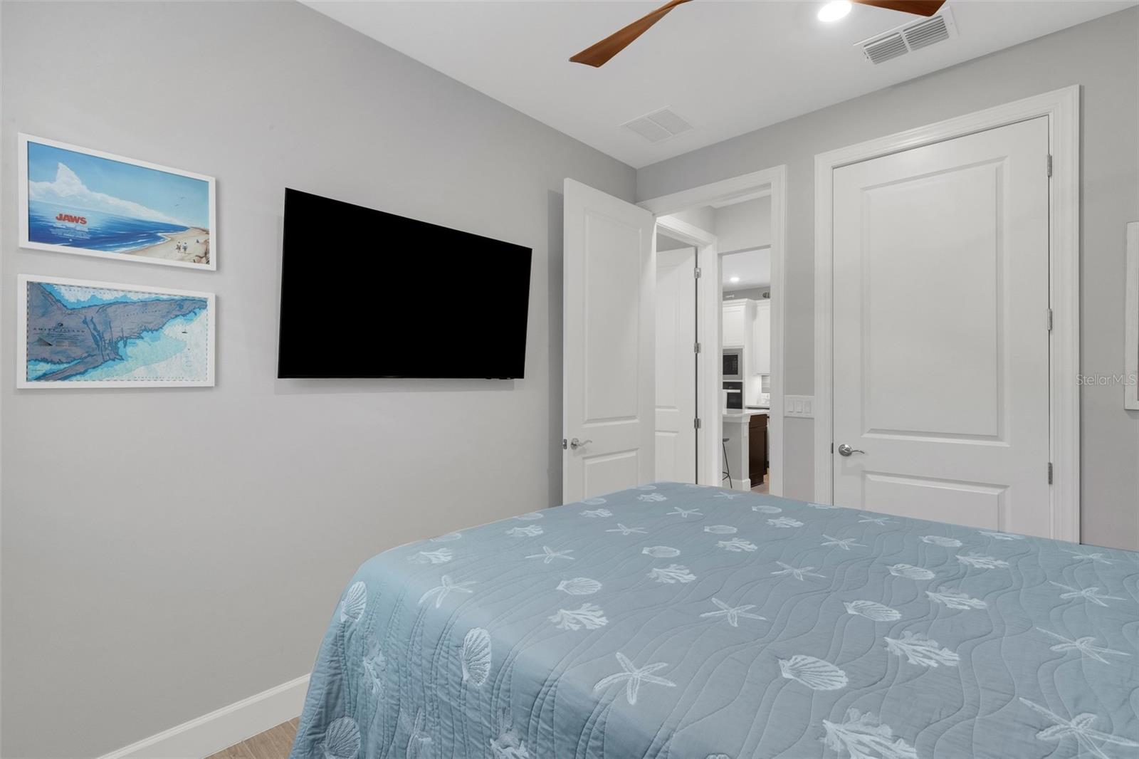 10374 ABACO FALLS DR — photo 31