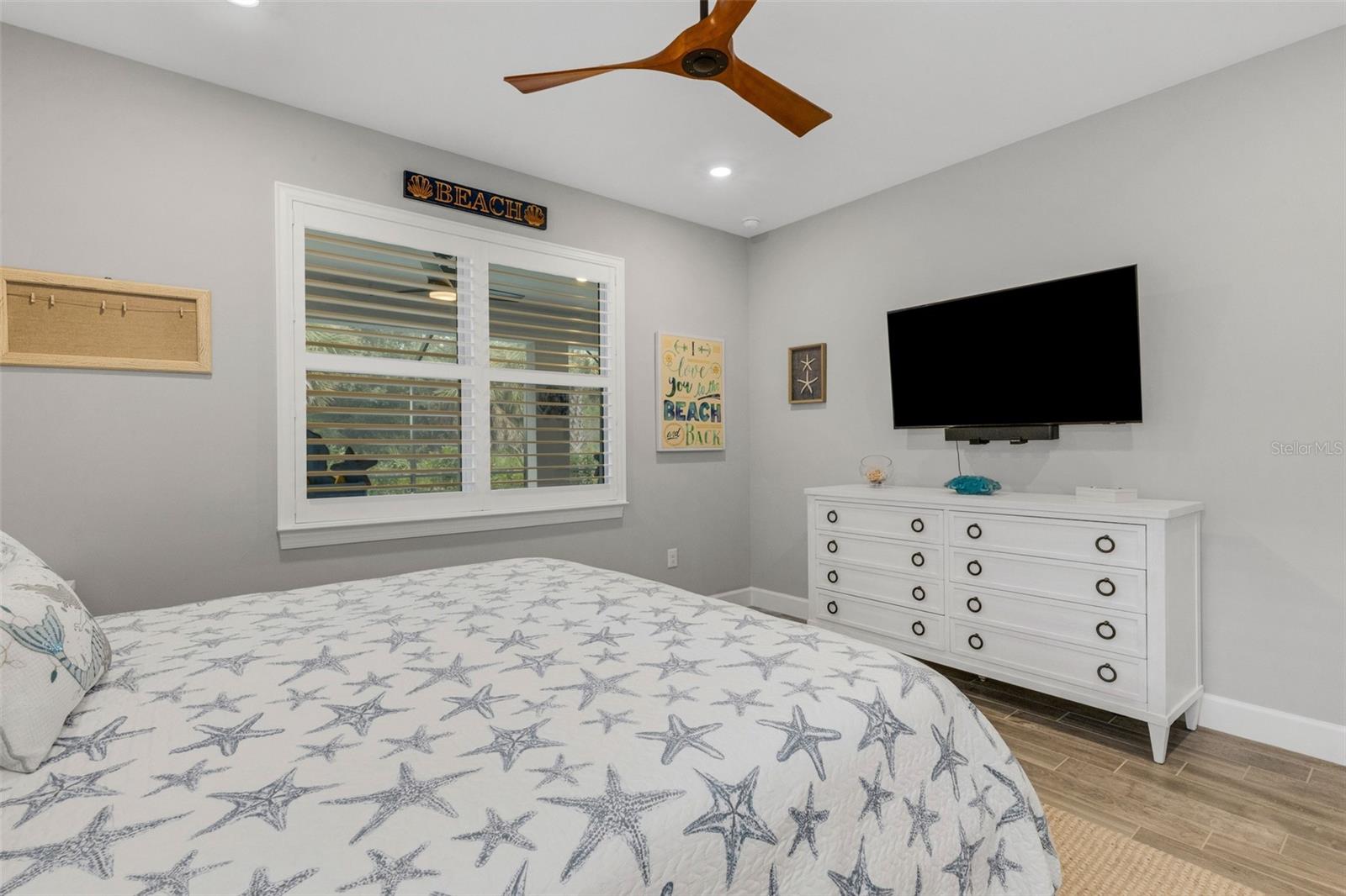 10374 ABACO FALLS DR — photo 23