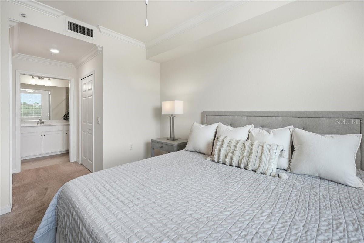 17520 GAWTHROP DR #305 — photo 23