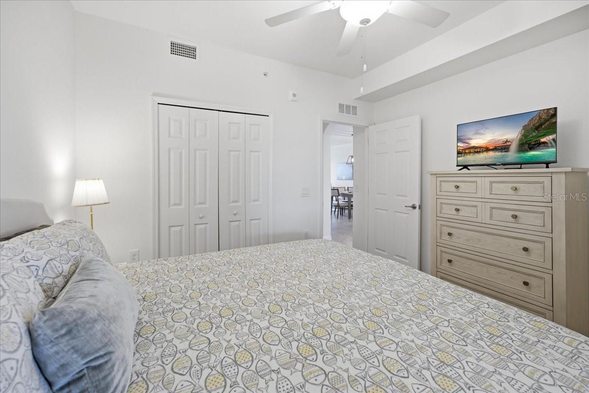 17520 GAWTHROP DR #305 — photo 25