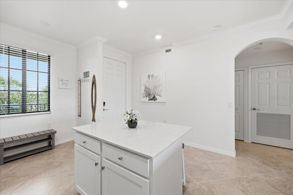 17520 GAWTHROP DR #305 — photo 10
