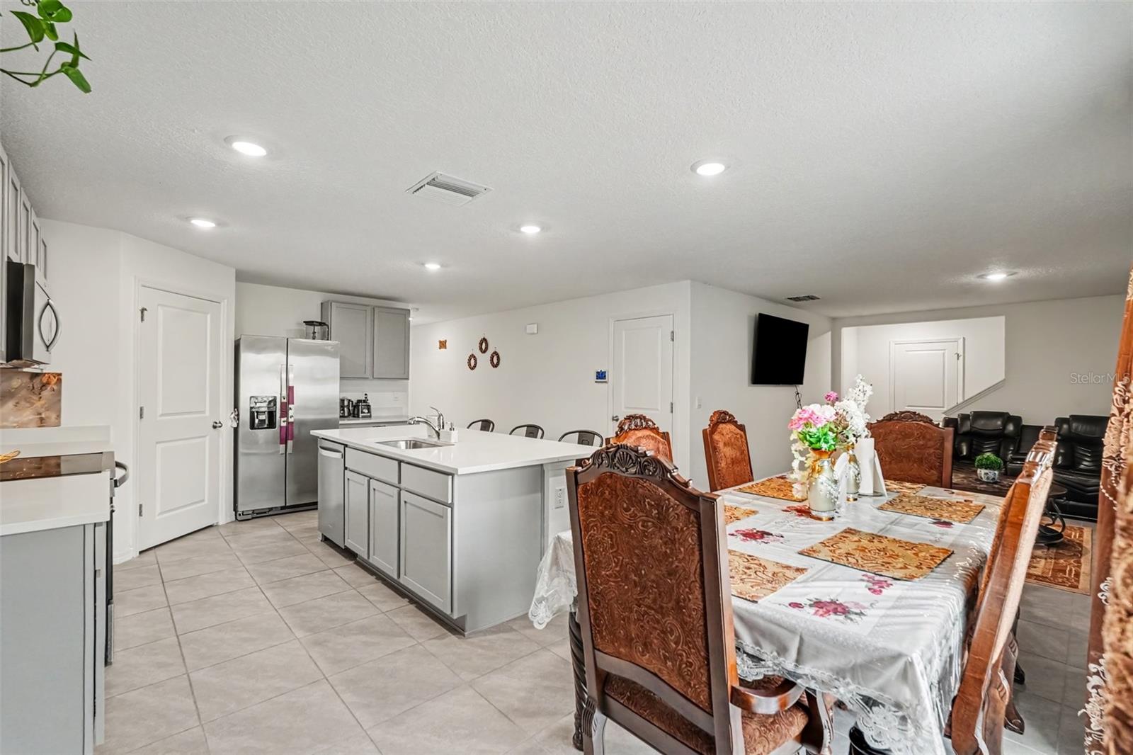 3601 CAPITAL RESERVE DR — photo 9