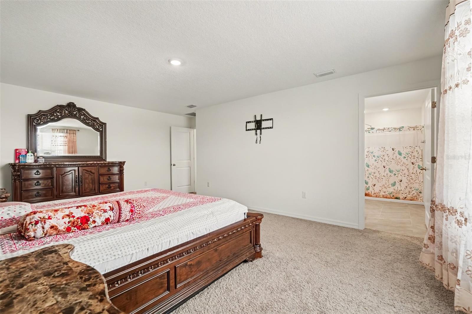3601 CAPITAL RESERVE DR — photo 17