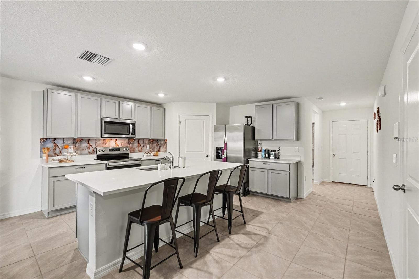 3601 CAPITAL RESERVE DR — photo 11