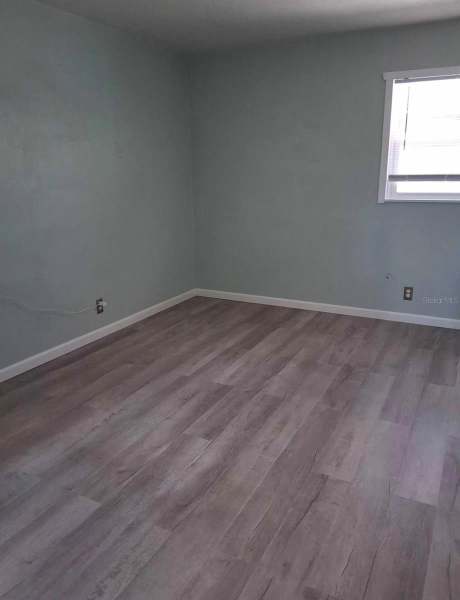 2741 PARMA ST — photo 30