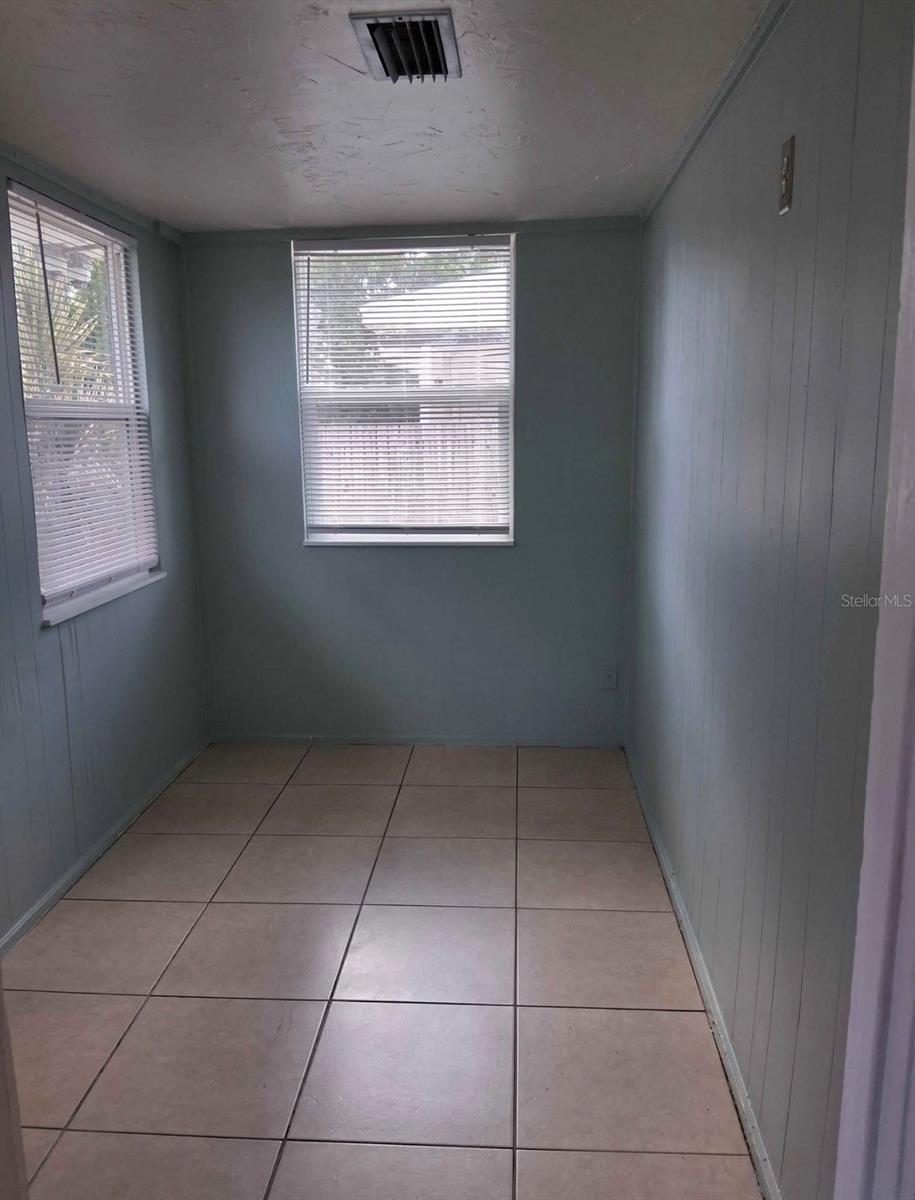 2741 PARMA ST — photo 51