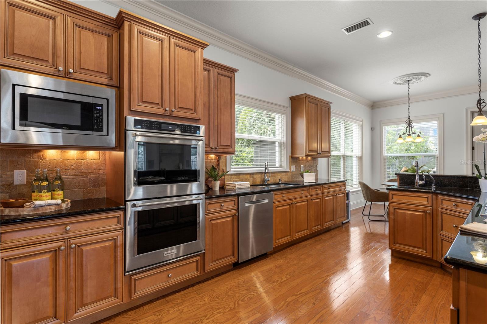 3911 W DALE AVE — photo 19