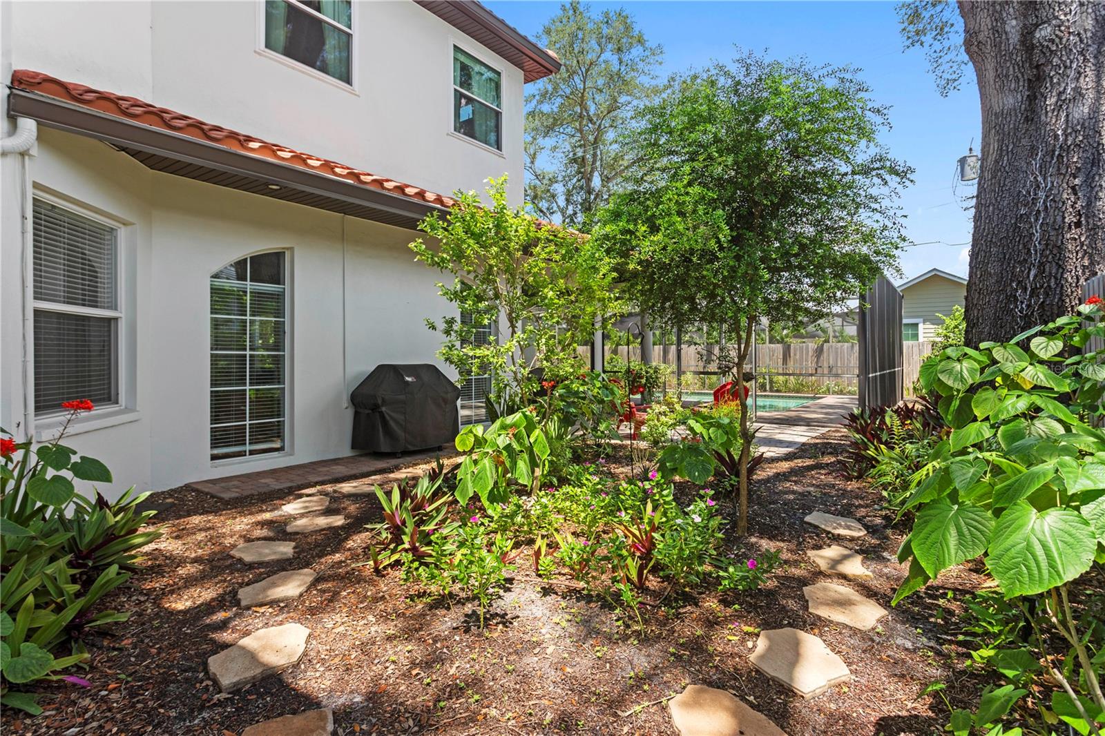 3911 W DALE AVE — photo 61