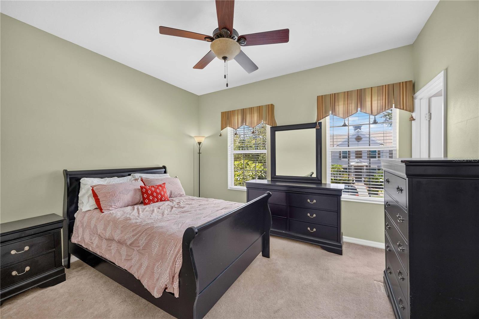 5653 WHITEHEAD ST — photo 31