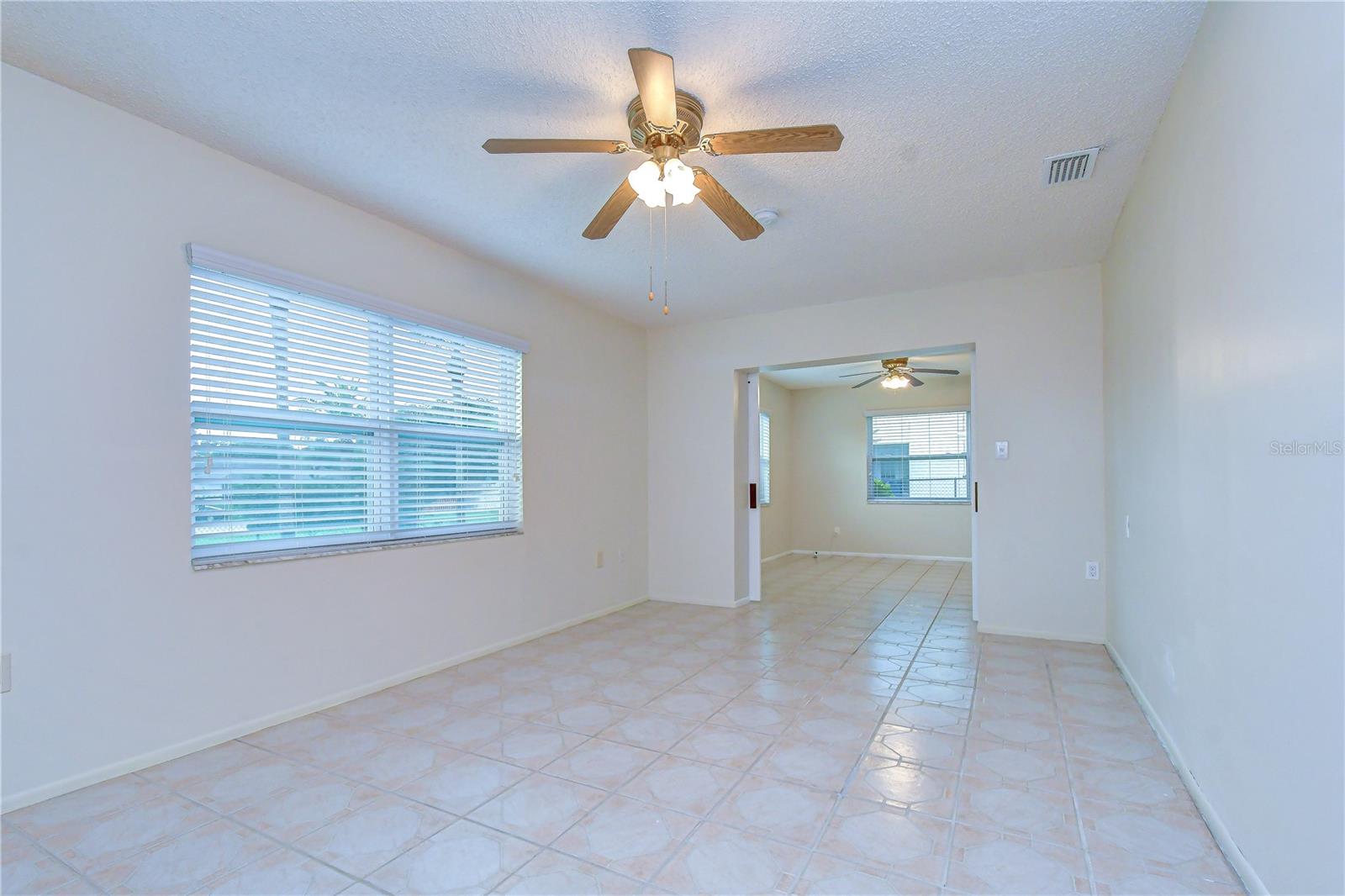 8811 MARTINIQUE LN — photo 21