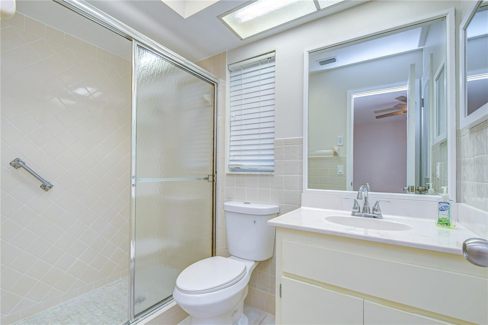 8811 MARTINIQUE LN — photo 37
