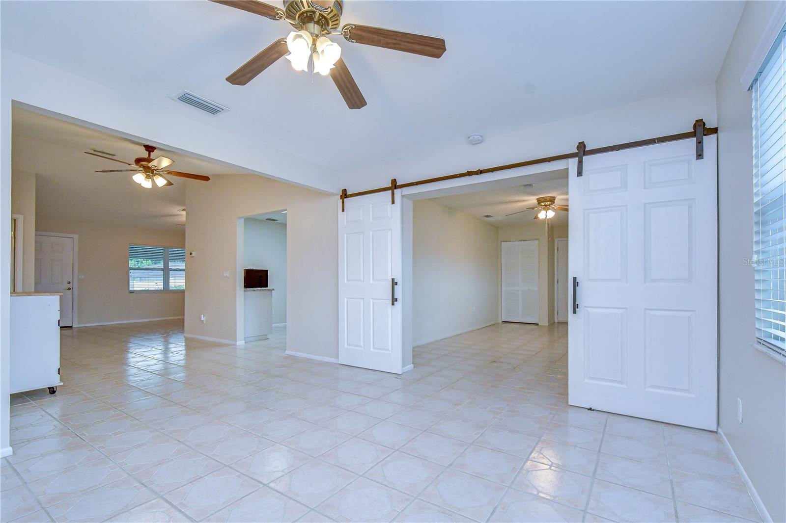 8811 MARTINIQUE LN — photo 18