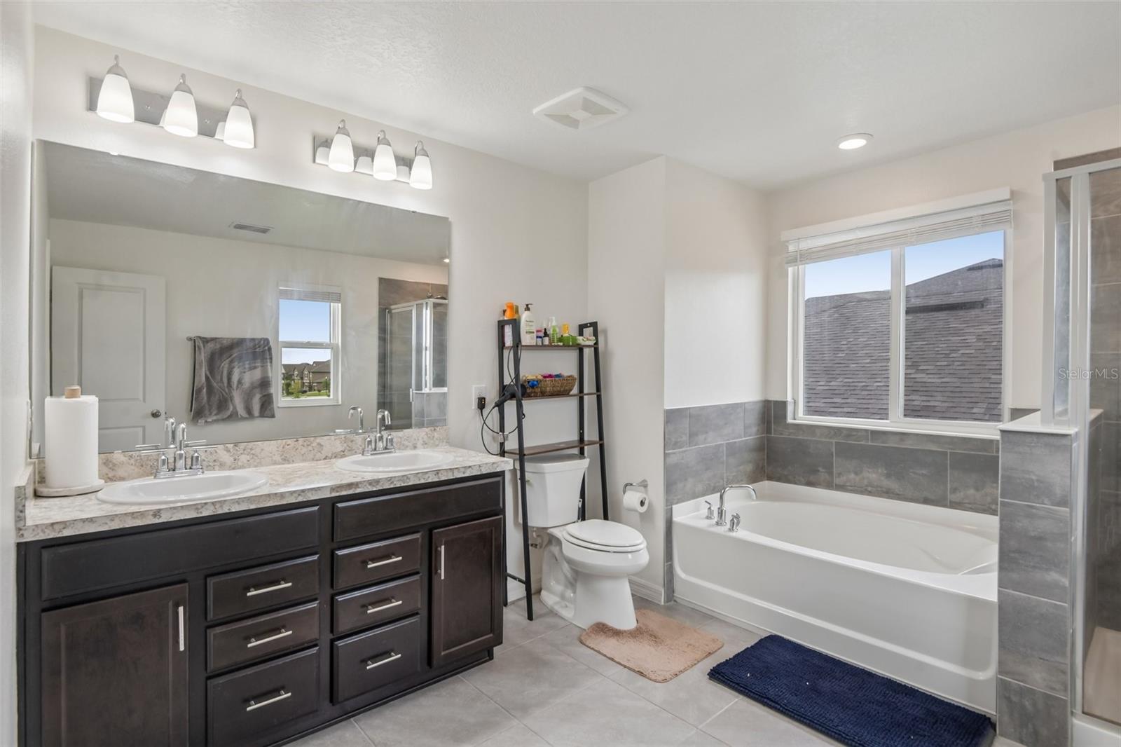 9963 SUNRISE VIEW CT — photo 33