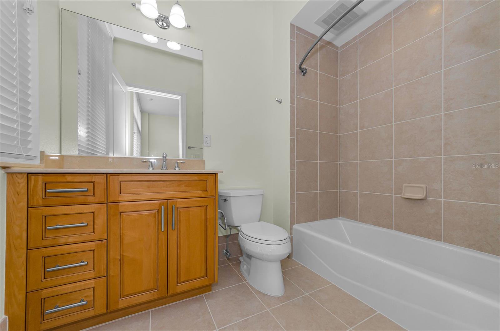 331 CLEVELAND ST #312 — photo 27