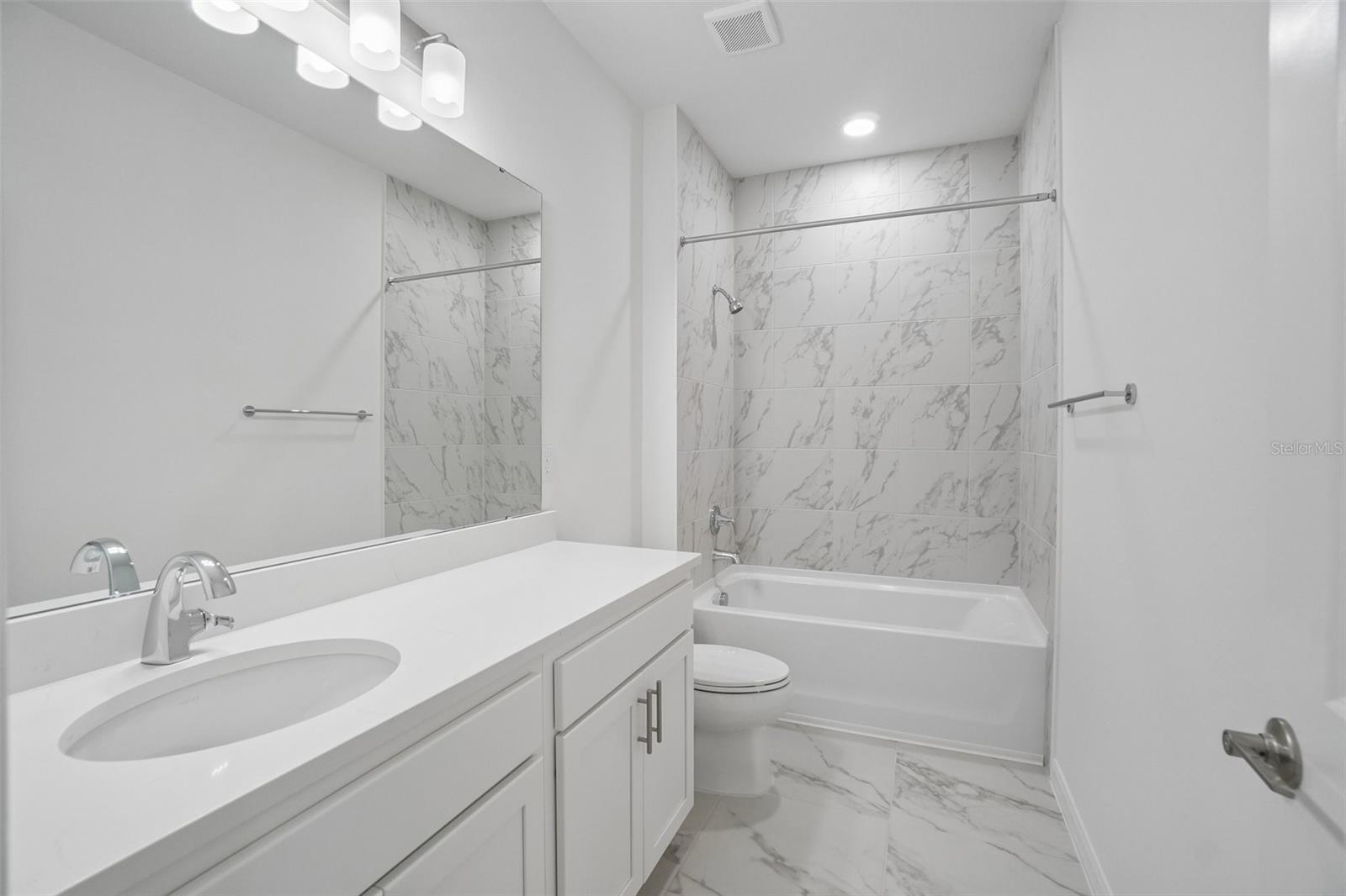 640 SILVER STREAM CT — photo 24