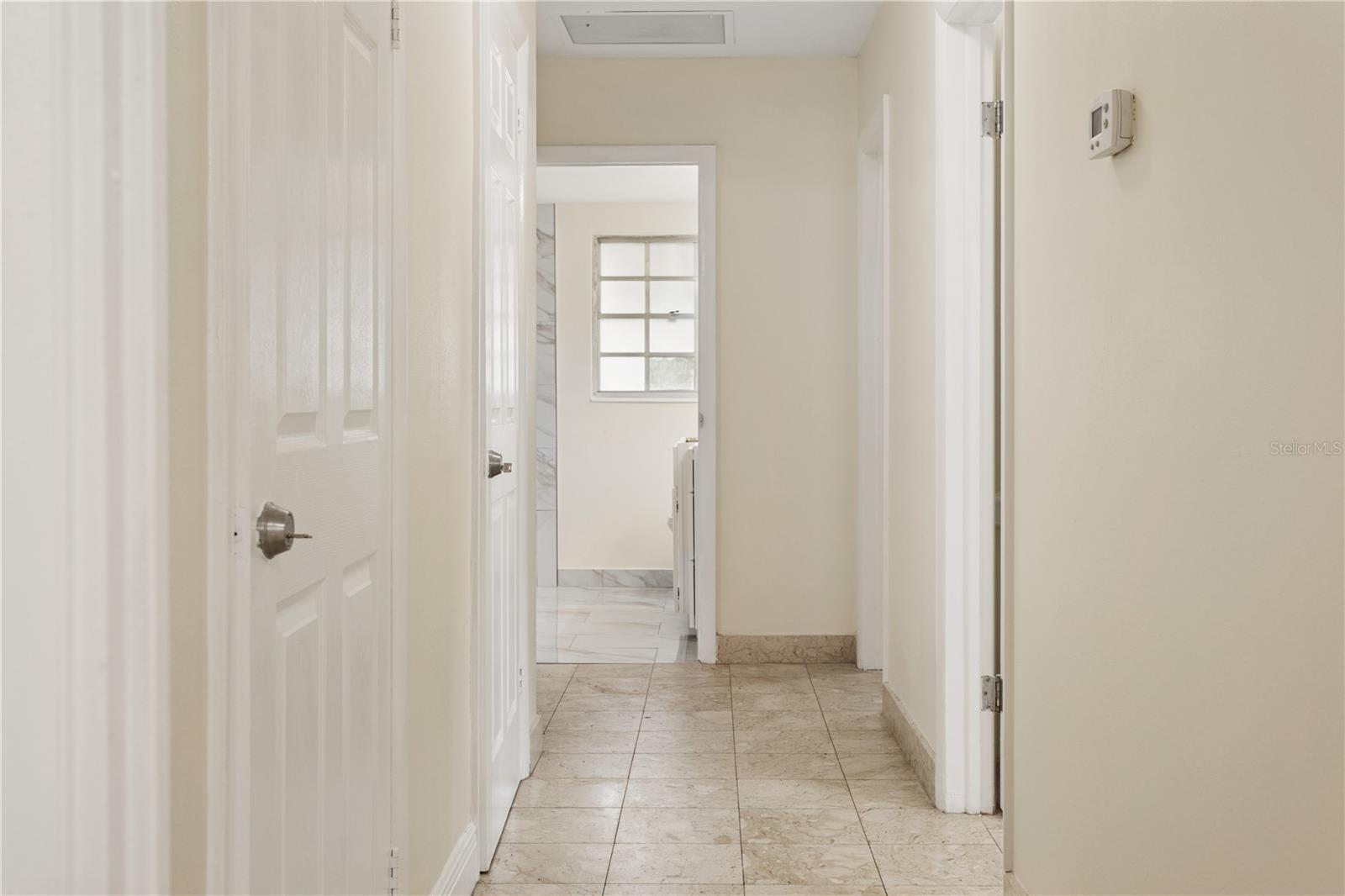 4701 N HABANA AVE — photo 12