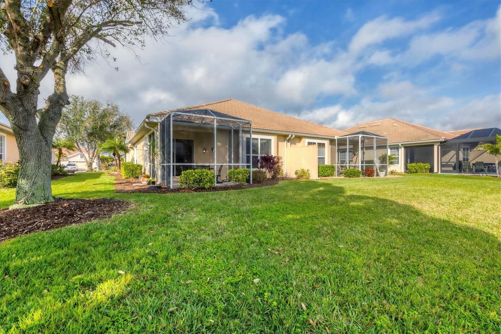 4301 WHISPERING OAKS DR — photo 33