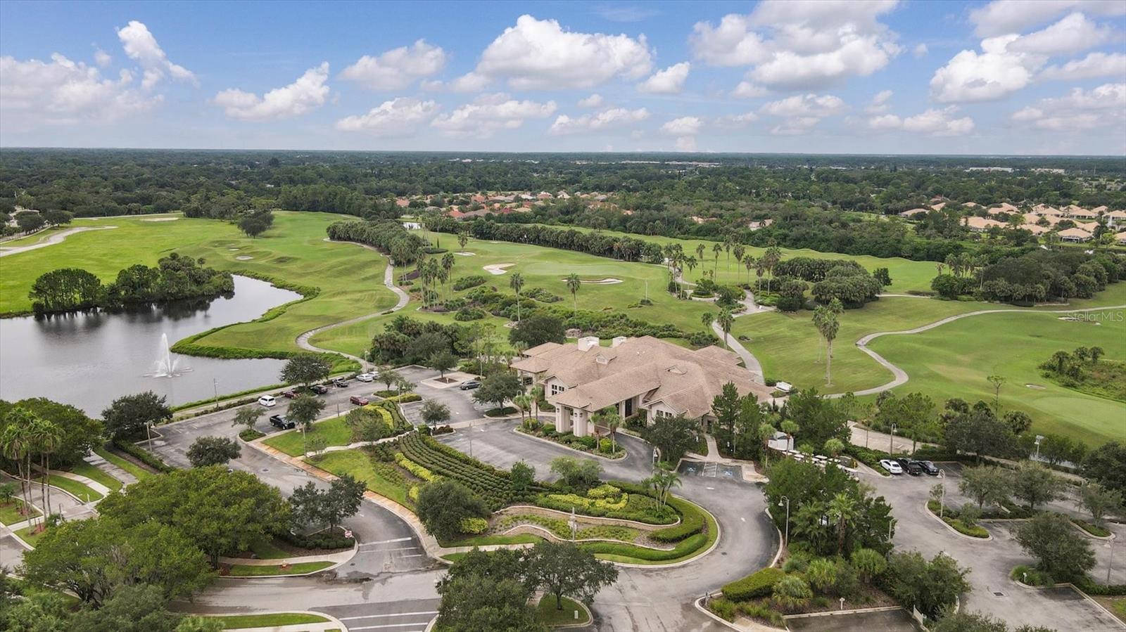 4301 WHISPERING OAKS DR — photo 44