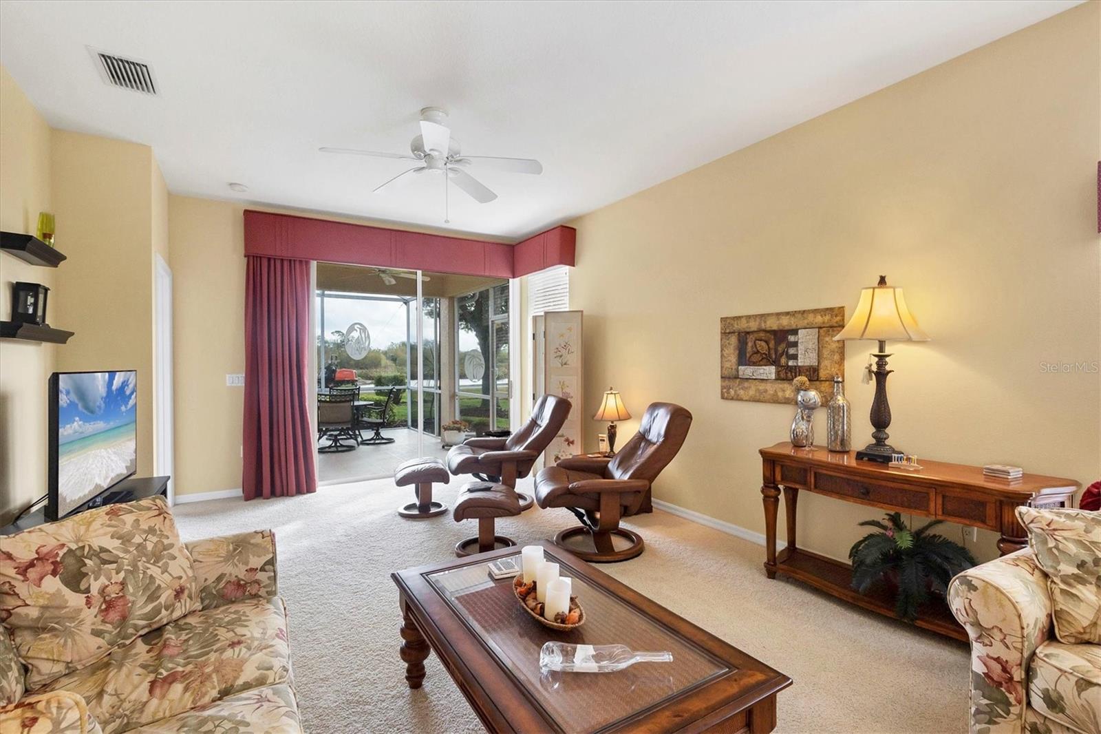 4301 WHISPERING OAKS DR — photo 10