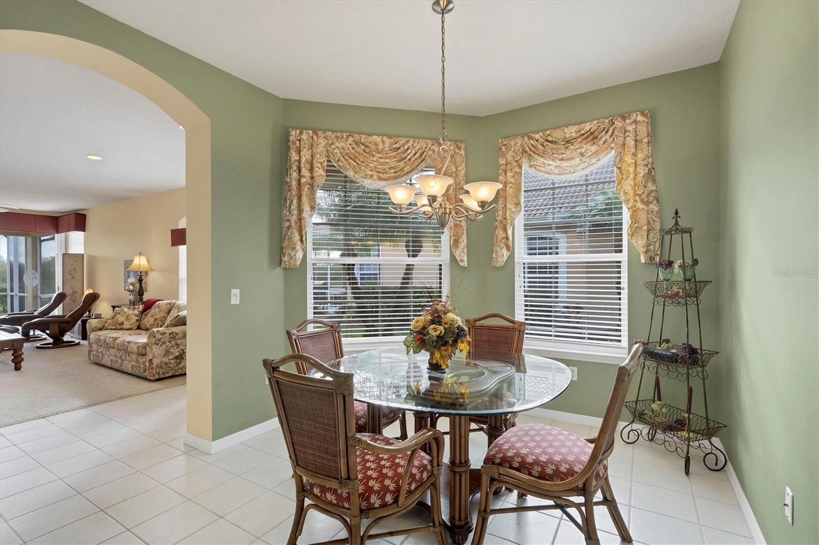 4301 WHISPERING OAKS DR — photo 19
