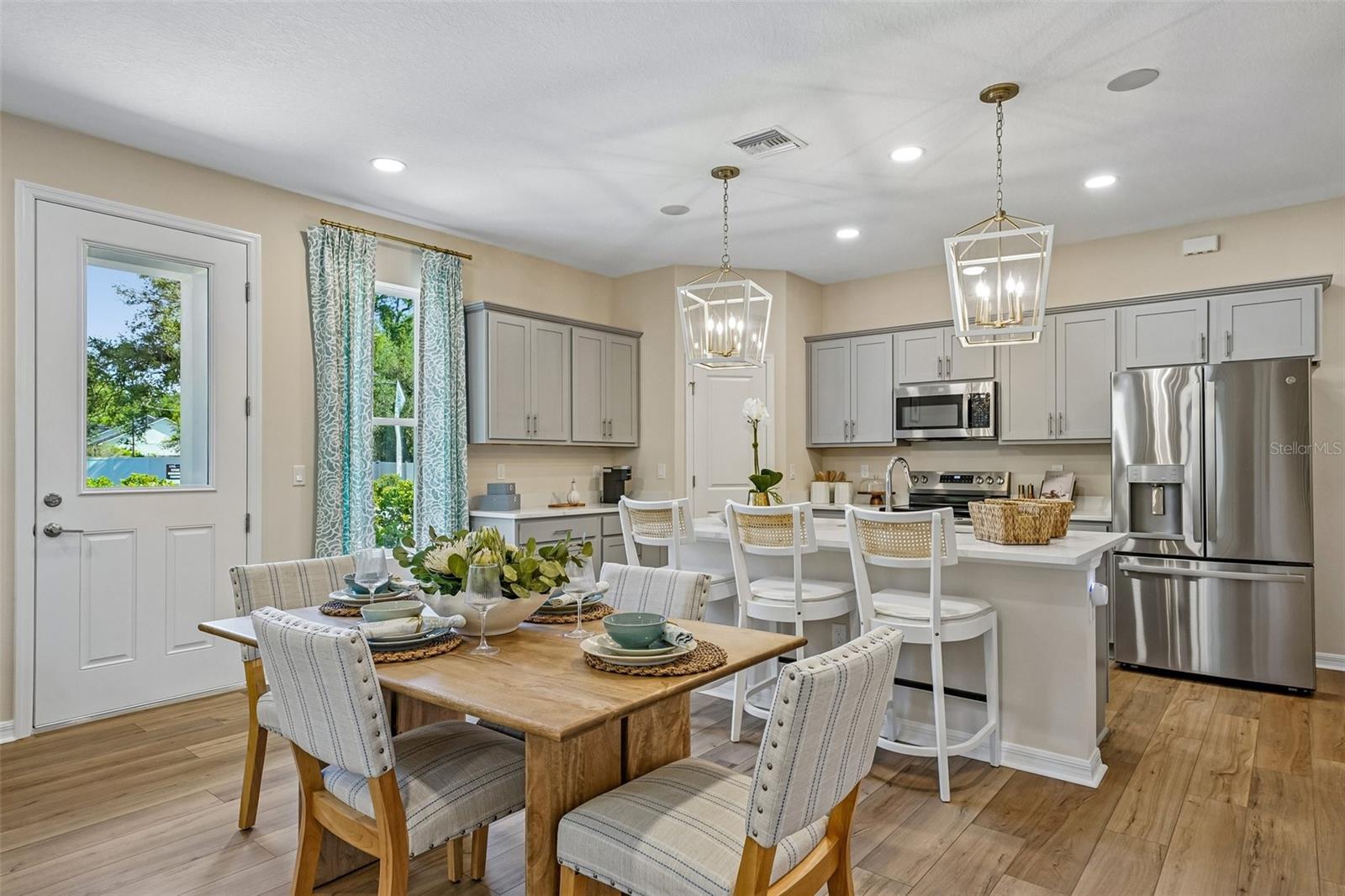 648 SILVER STREAM CT — photo 13