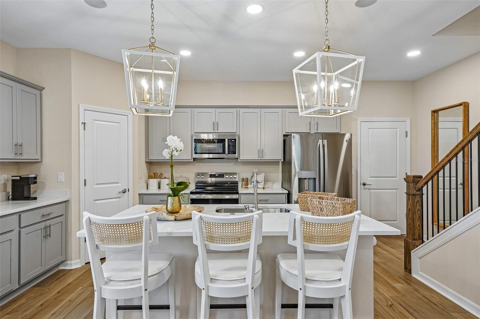 648 SILVER STREAM CT — photo 24