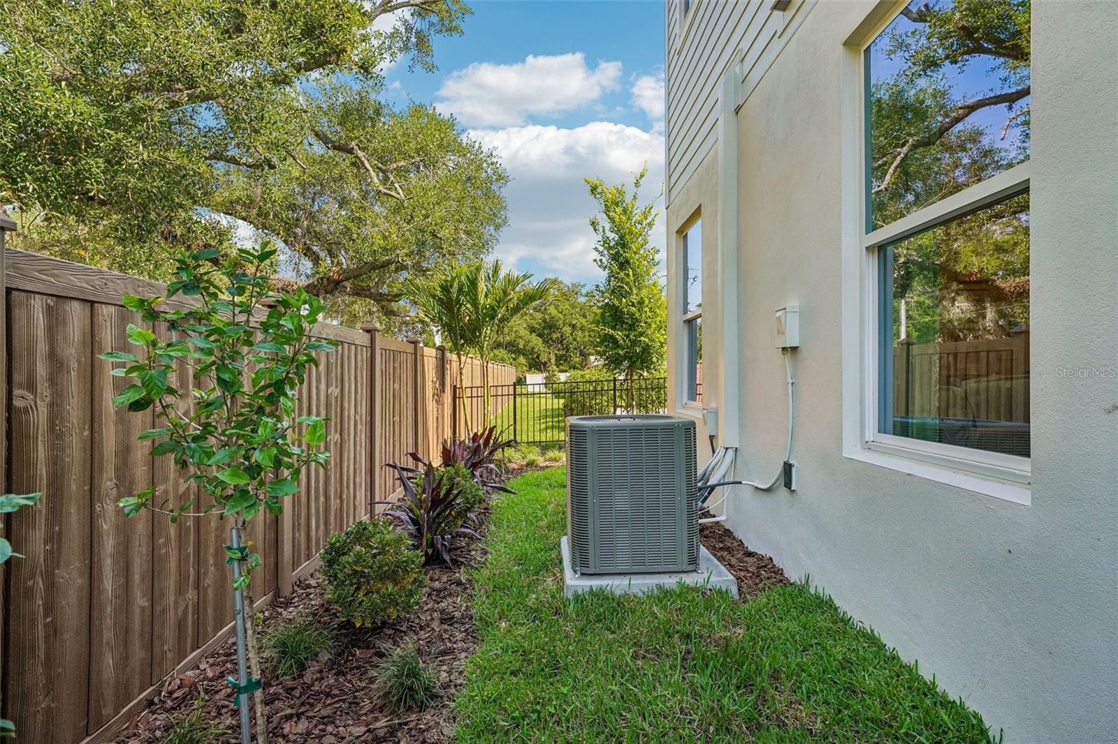648 SILVER STREAM CT — photo 56