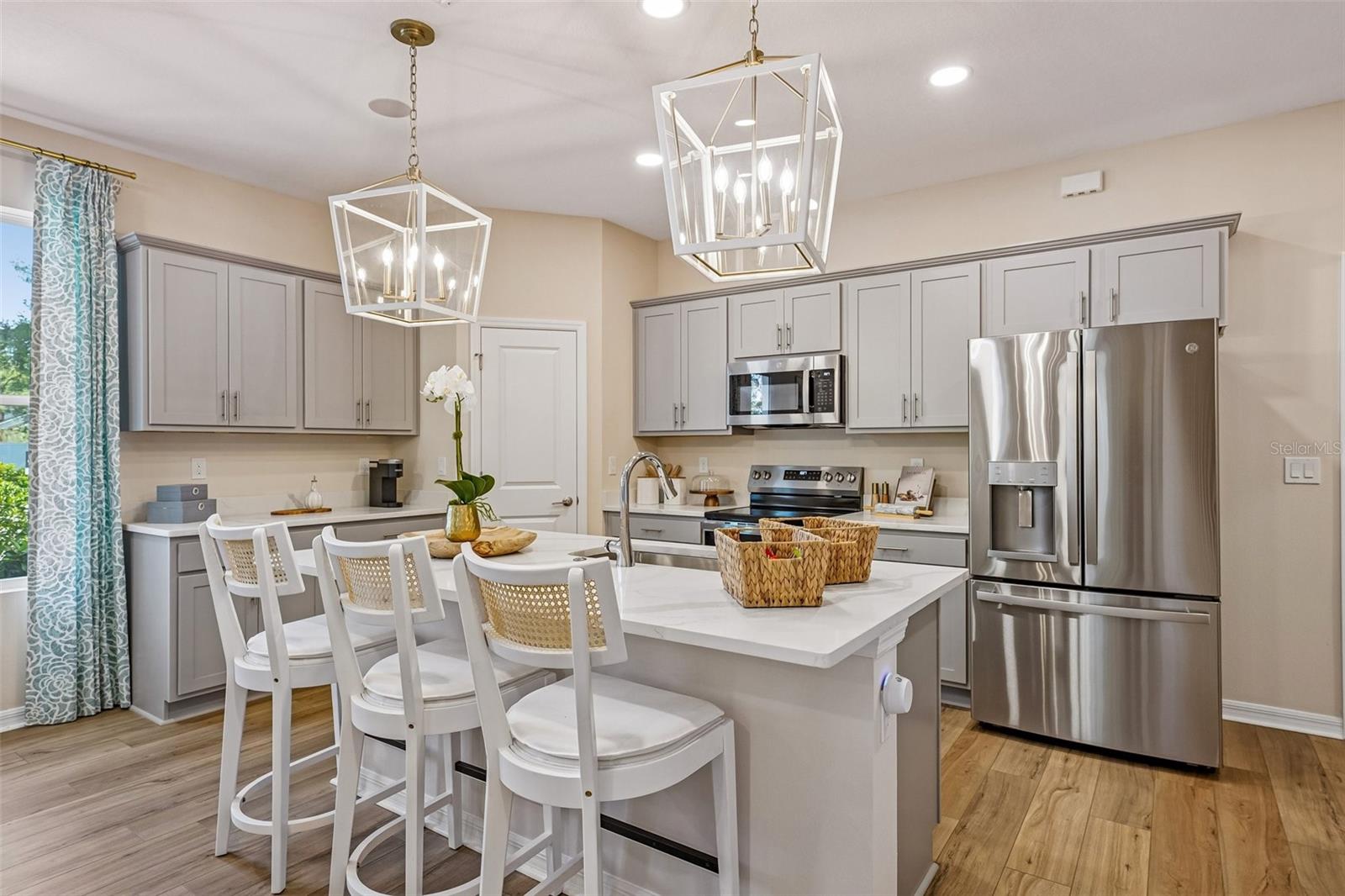 648 SILVER STREAM CT — photo 25